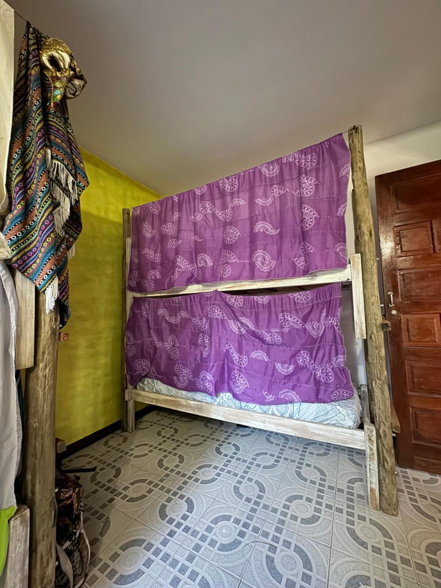Hostel Zen - Casa Na Floresta イタカレ エクステリア 写真
