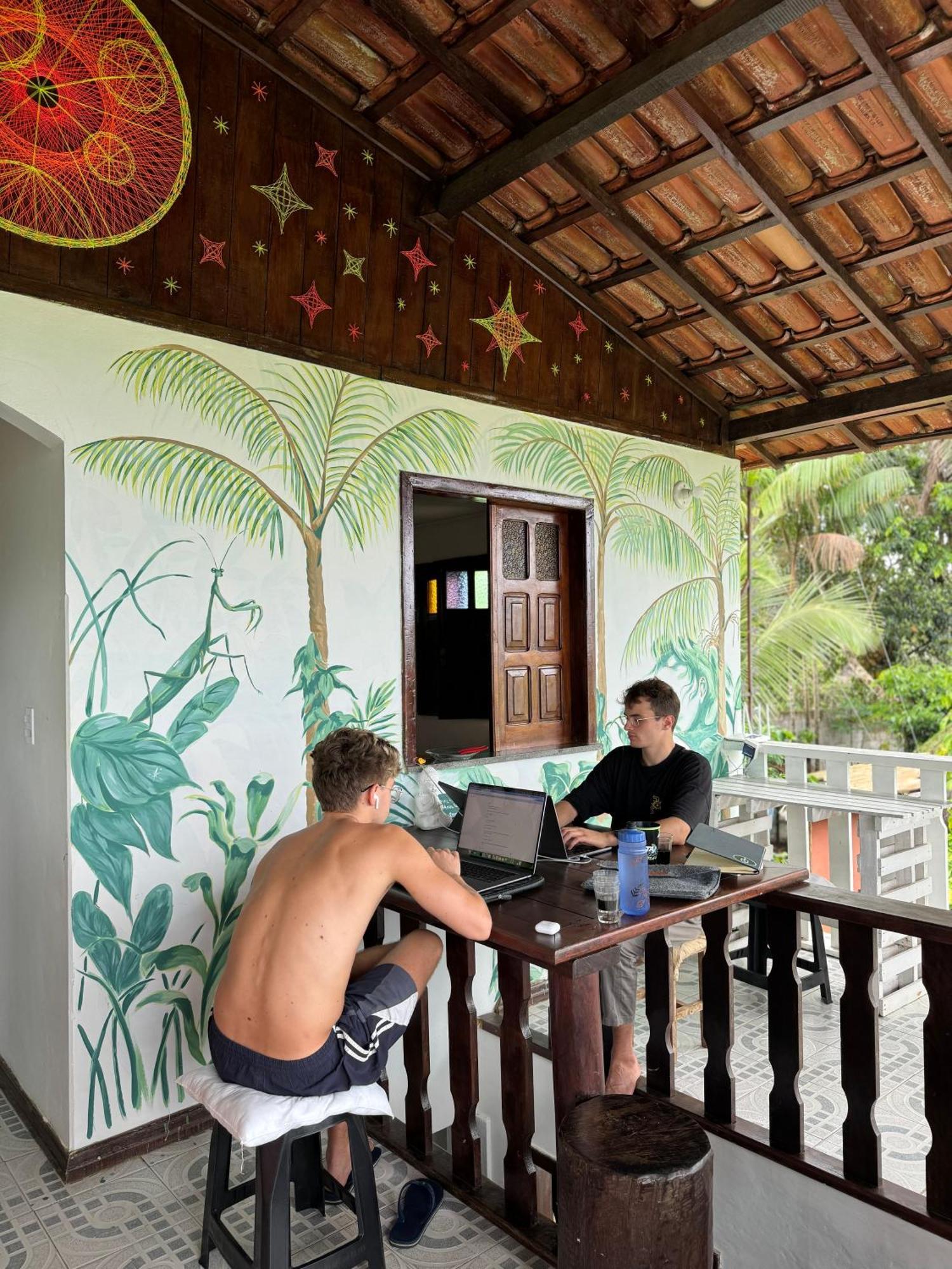 Hostel Zen - Casa Na Floresta イタカレ エクステリア 写真